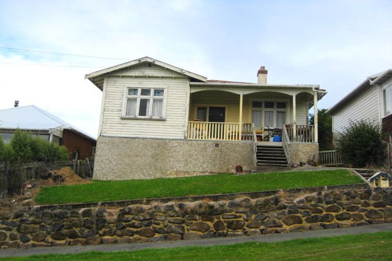 Photo of property in 43 Ryehill Street, Calton Hill, Dunedin, 9012