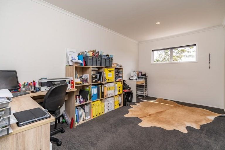 Photo of property in 29 Massey Road, Waipu, 0582