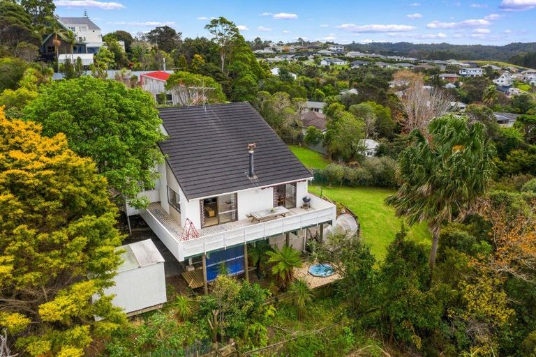 Photo of property in 39 Hillcrest Road, Hatfields Beach, Orewa, 0931