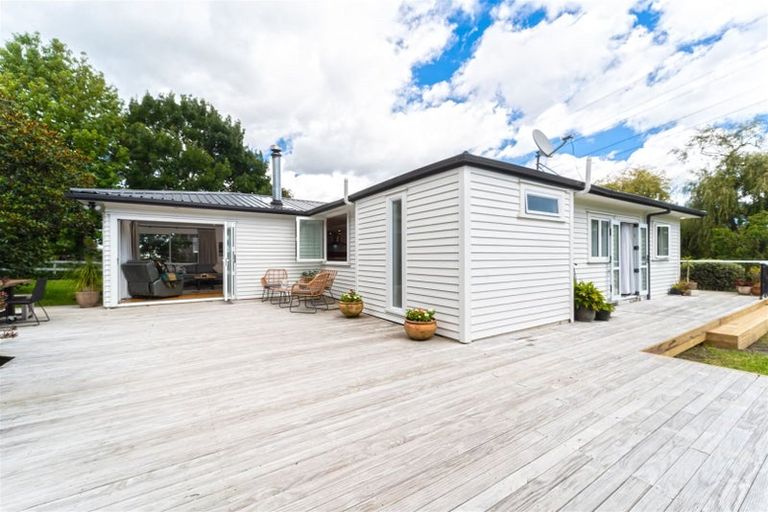 Photo of property in 56 Stratford Road, Manurewa, Auckland, 2105