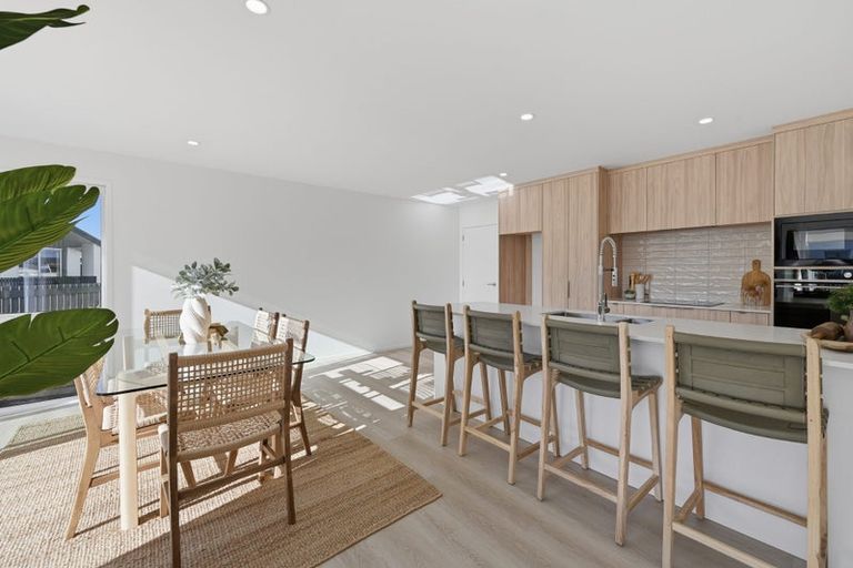Photo of property in 15 Rehua Way, Papamoa, 3118