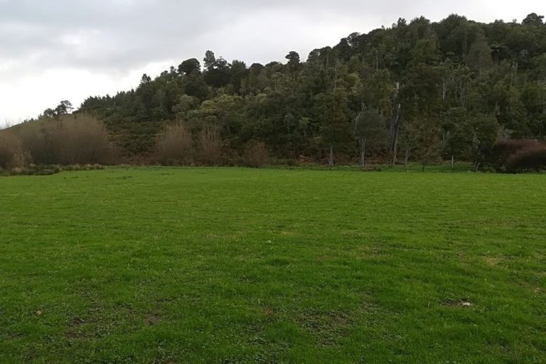 Photo of property in 186 Kaukatea Valley Road, Okoia, Wanganui, 4582