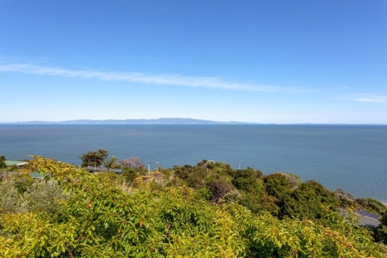 Photo of property in 37 Adams Road, Thornton Bay, Thames, 3575