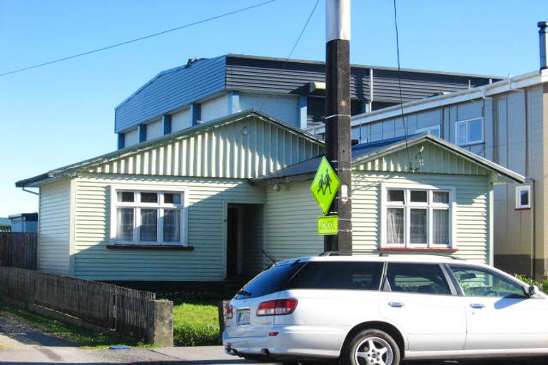 Photo of property in 48 Alexander Street, Greymouth, 7805