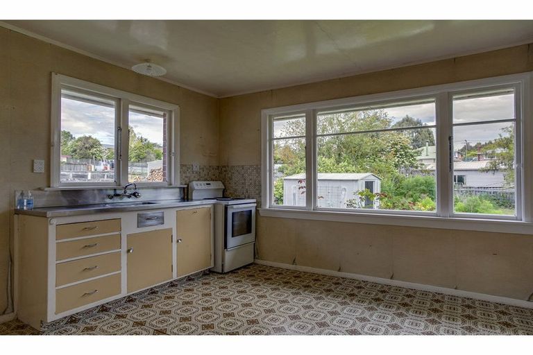 Photo of property in 24 Cornwall Street, Watlington, Timaru, 7910