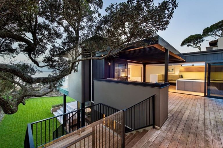 Photo of property in 33 Kitchener Road, Takapuna, Auckland, 0622