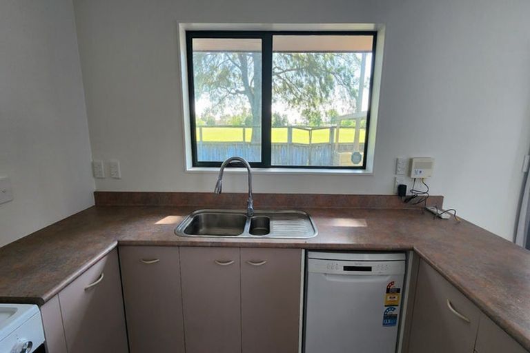 Photo of property in 23 Shannon Place, Nawton, Hamilton, 3200