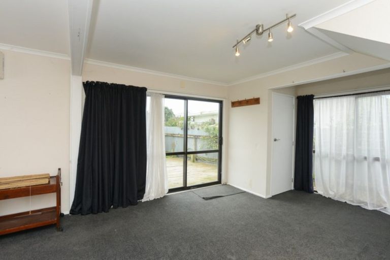 Photo of property in 85 Coverdale Street, Onekawa, Napier, 4110