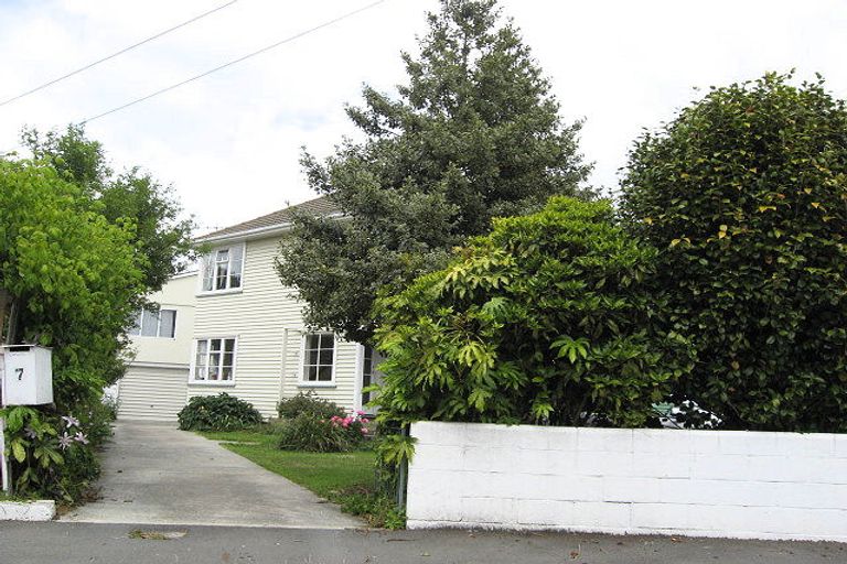 Photo of property in 7 Lyall Place, Bryndwr, Christchurch, 8053