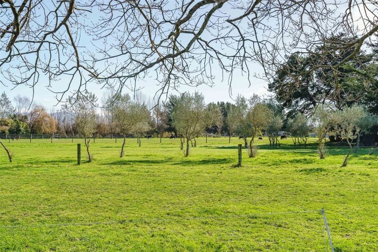 Photo of property in 28 Nursery Road, Homebush, Masterton, 5810