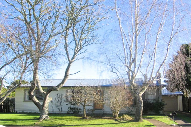 Photo of property in 21 Clematis Avenue, Pukete, Hamilton, 3200