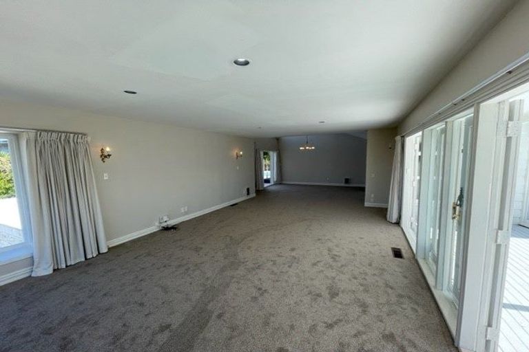 Photo of property in 1/3 Brown Street, Hauraki, Auckland, 0622