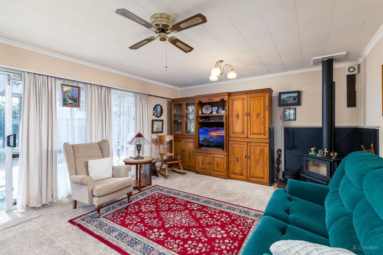 Photo of property in 38 Maude Street, Waimate, 7924