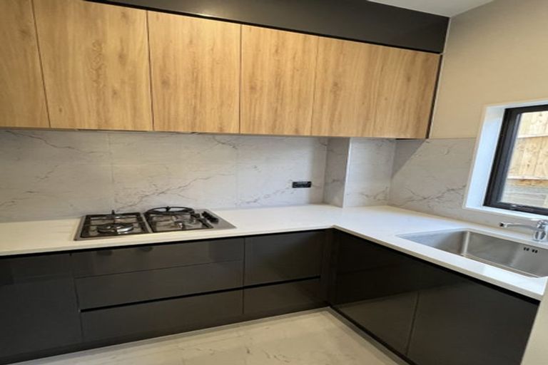 Photo of property in 1 Ripa Street, Flat Bush, Auckland, 2019