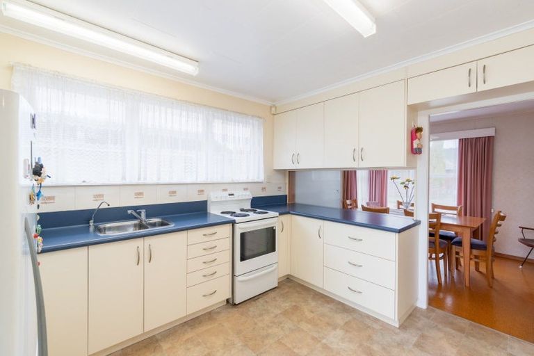 Photo of property in 4 Rosebank Avenue, Avalon, Lower Hutt, 5011