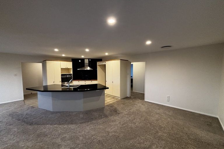 Photo of property in 361 Tukapa Street, Hurdon, New Plymouth, 4310