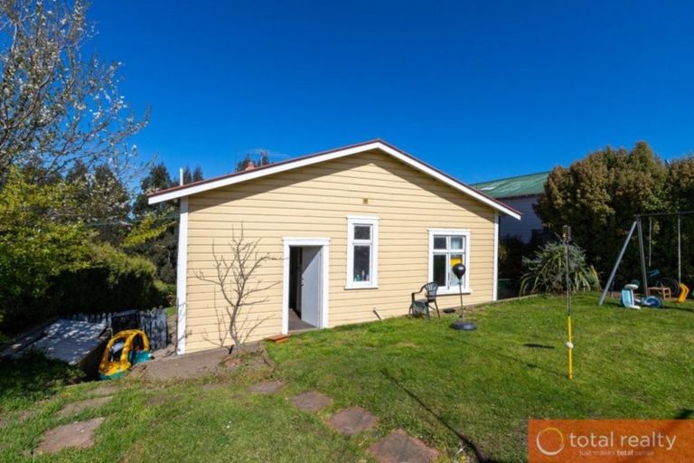 Photo of property in 38 Bernard Street, Kenmure, Dunedin, 9011