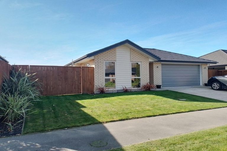 Photo of property in 71 Bradwell Crescent, Halswell, Christchurch, 8025