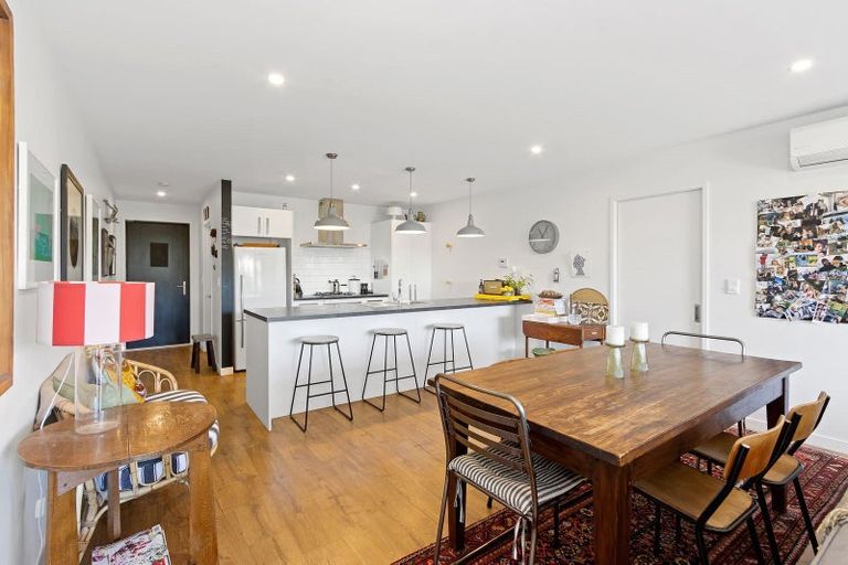 Photo of property in 5 Earhart Lane, Wigram, Christchurch, 8042