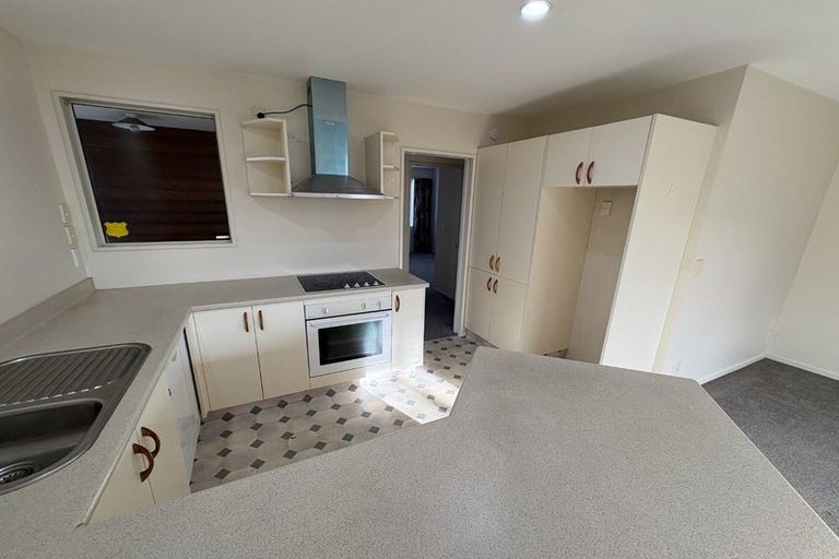 Photo of property in 17d Division Street, Riccarton, Christchurch, 8041