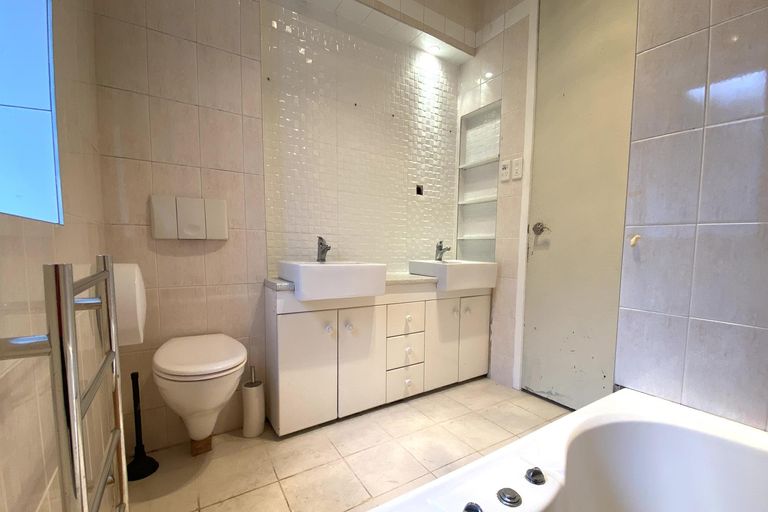 Photo of property in 23 Kawerau Avenue, Devonport, Auckland, 0624