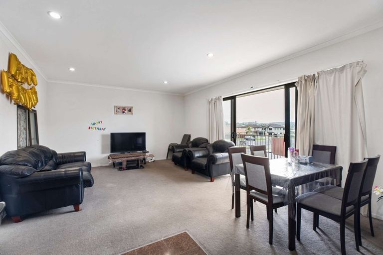 Photo of property in 24c/132 Stancombe Road, Flat Bush, Auckland, 2016