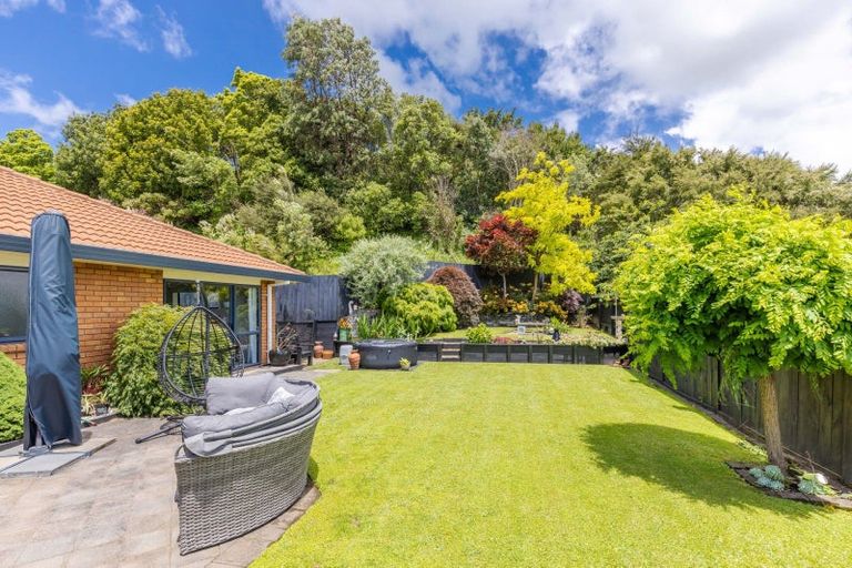 Photo of property in 39 Ayrshire Drive, Grandview Heights, Hamilton, 3200