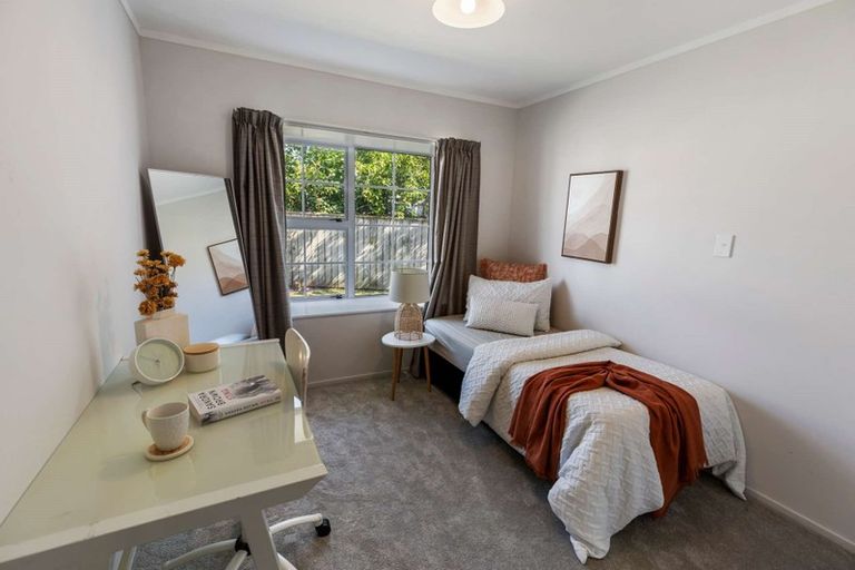 Photo of property in 155 Summerhill Drive, Fitzherbert, Palmerston North, 4410