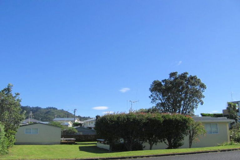 Photo of property in 14 Leo Street, Waihi Beach, 3611