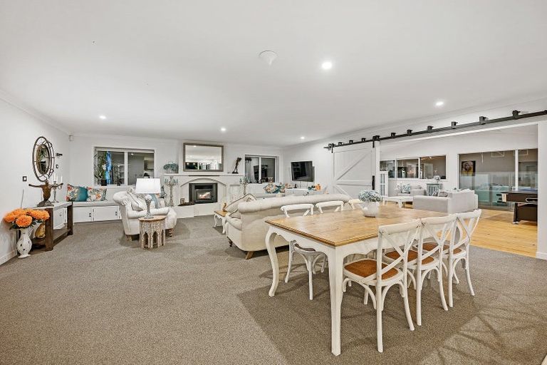 Photo of property in 240 Mill Flat Road, Riverhead, 0793