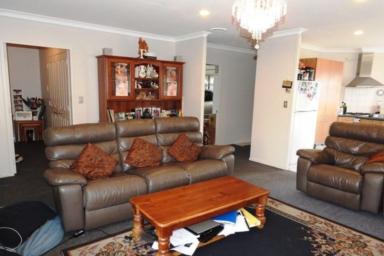 Photo of property in 58 Catalina Drive, Melville, Hamilton, 3206