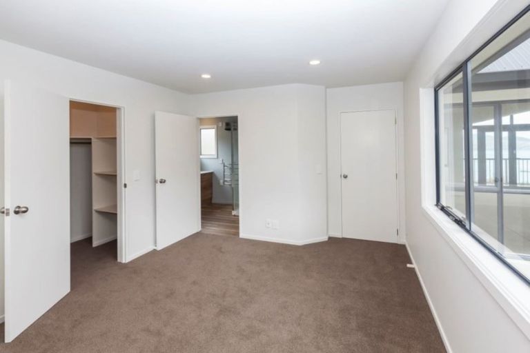 Photo of property in 26b Cornwall Road, Lyttelton, 8082