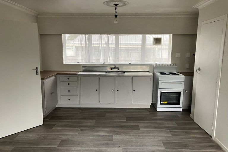 Photo of property in 15 Ellicott Road, Nawton, Hamilton, 3200