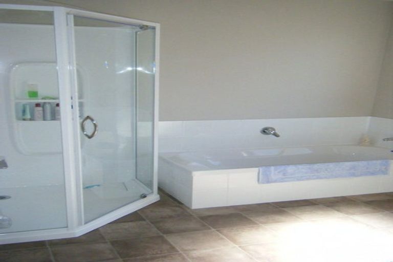 Photo of property in 86a Molyneux Avenue, Cromwell, 9310