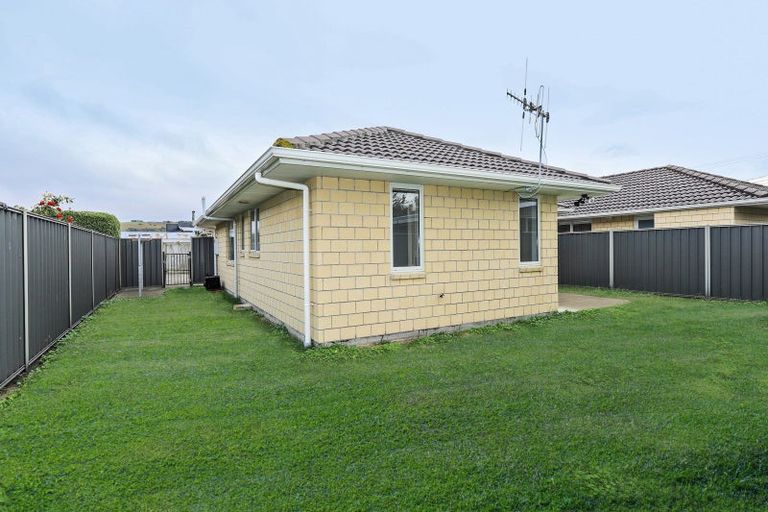 Photo of property in 17c Meeanee Road, Taradale, Napier, 4112