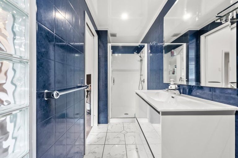 Photo of property in 5 Thornycroft Avenue, Epuni, Lower Hutt, 5011