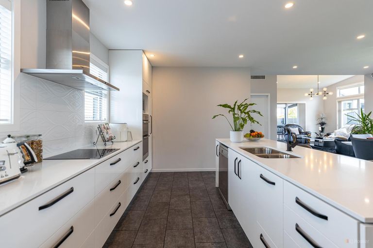 Photo of property in 28 Meadowstone Street, Gleniti, Timaru, 7910