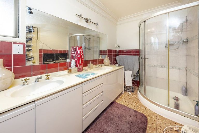 Photo of property in 1/4 Daniel Avenue, Mangere East, Auckland, 2024