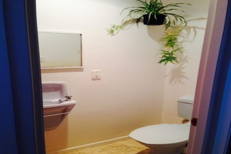 Photo of property in 87a Seatoun Heights Road, Seatoun, Wellington, 6022