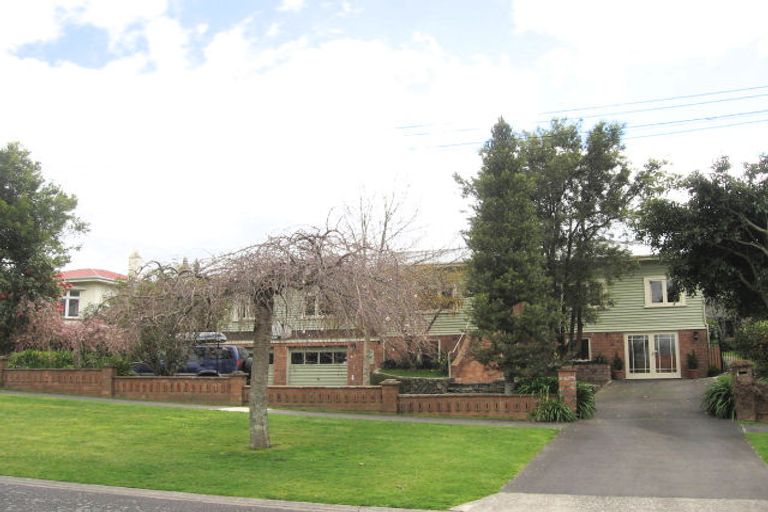 Photo of property in 87 Ninth Avenue, Tauranga, 3110