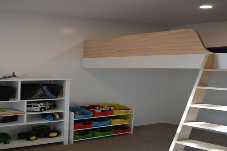 Photo of property in 109a Wairau Road, Oakura, 4314