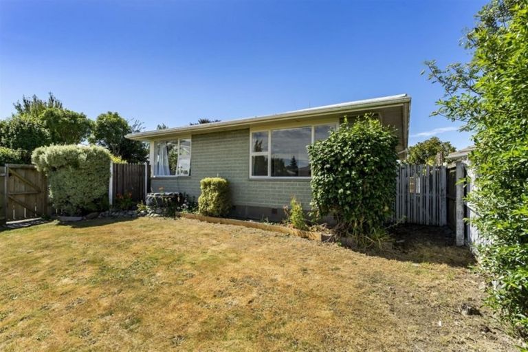Photo of property in 4 Cheyenne Street, Sockburn, Christchurch, 8042