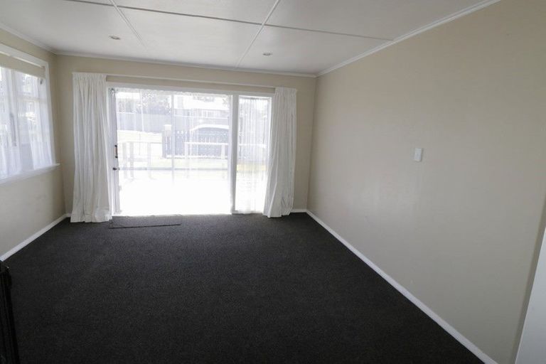 Photo of property in 21 Aotea Street, Castlecliff, Whanganui, 4501