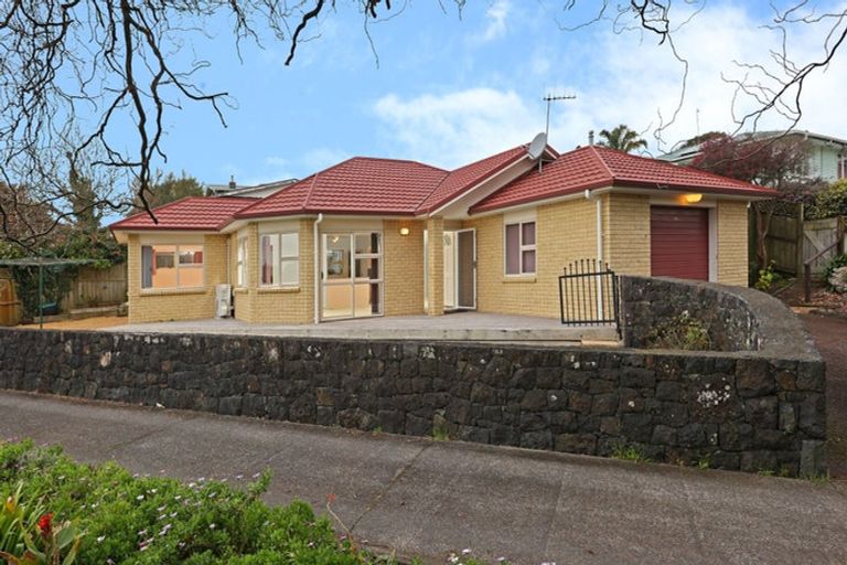 Photo of property in 139a Flanshaw Road, Te Atatu South, Auckland, 0610