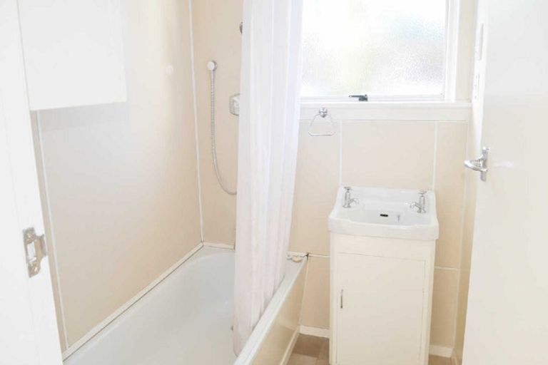 Photo of property in 104 Foremans Road, Islington, Christchurch, 8042