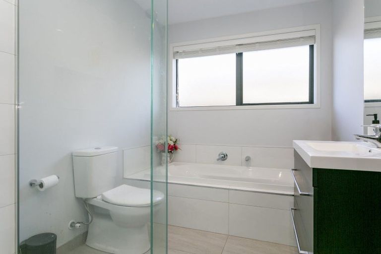 Photo of property in 13 Kara Place, Wharewaka, Taupo, 3330