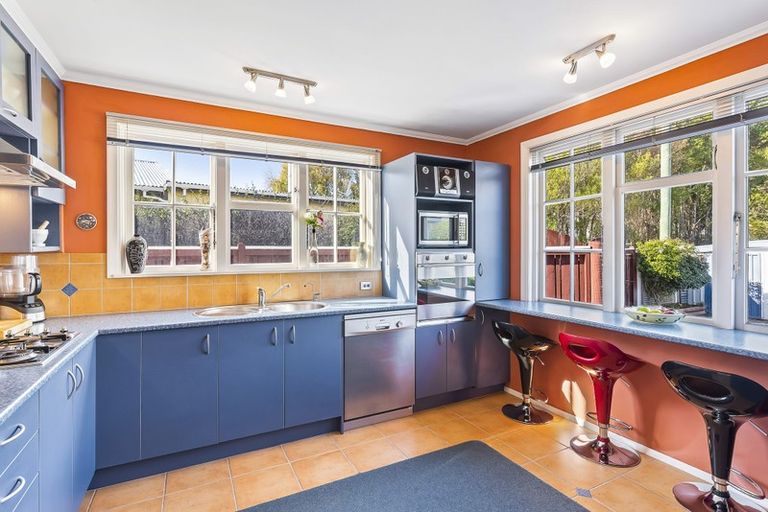 Photo of property in 202 Matai Road, Raumati Beach, Paraparaumu, 5032