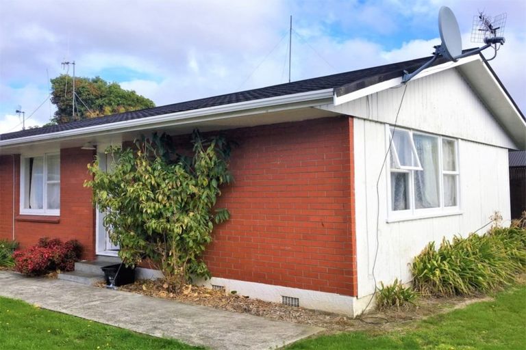 Photo of property in 451 Featherston Street, Palmerston North, 4414
