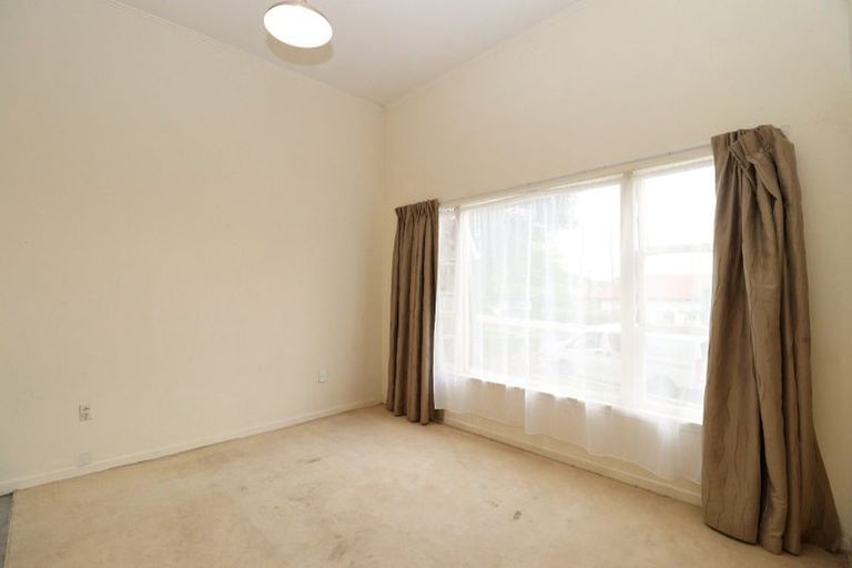 Photo of property in 1/4 Tweed Street, Richmond, Christchurch, 8013