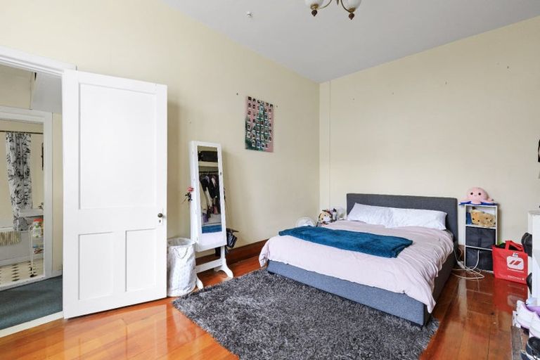 Photo of property in 1/28 Ribble Street, Island Bay, Wellington, 6023